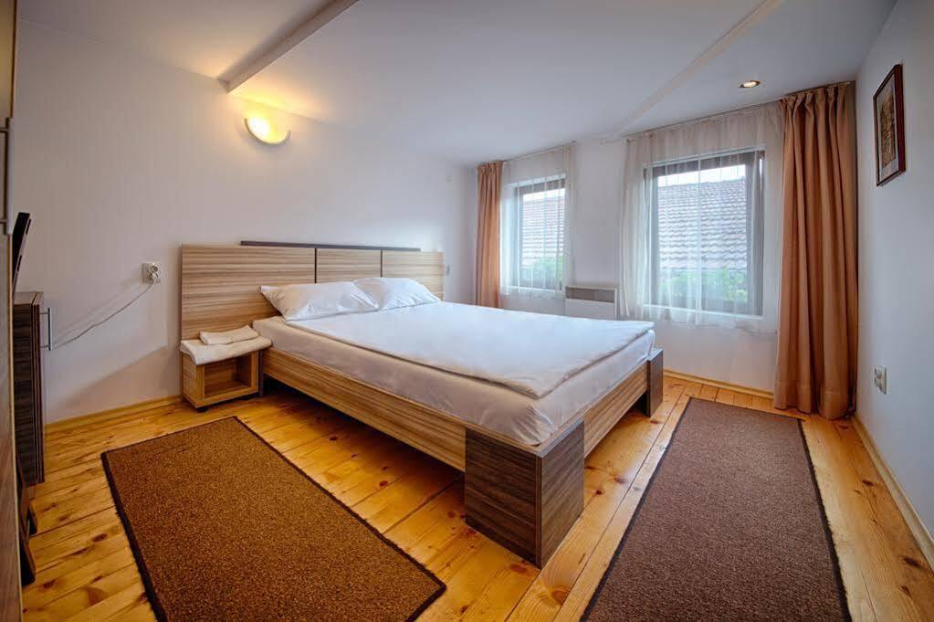 Guest House Nachevata Kashta Veliko Tărnovo Esterno foto